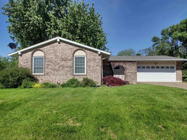 614 Kimberly Dr., Quincy, IL 62305