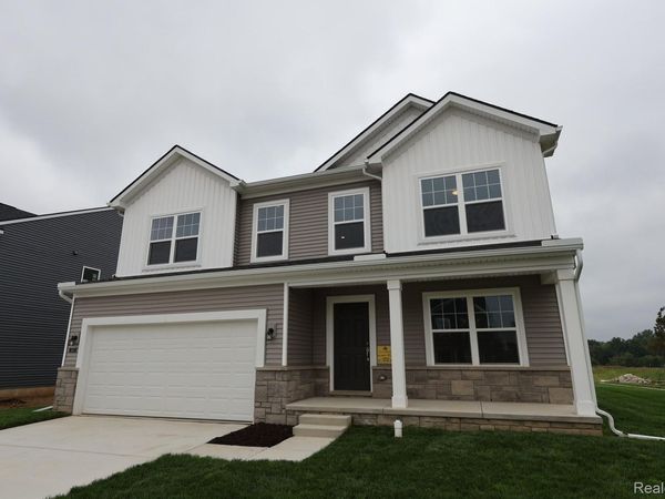 647 Harvest Way, Chelsea, Mi 48118