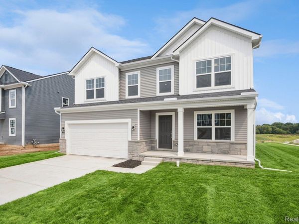 647 Harvest Way, Chelsea, Mi 48118