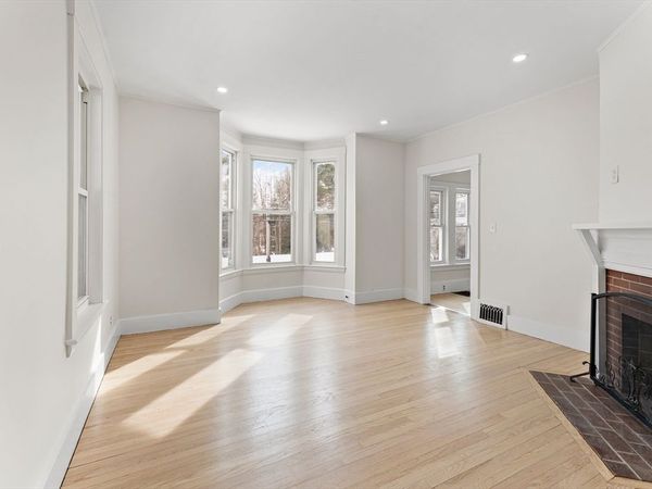 107 Water St, Unit 107, Framingham, MA 01701