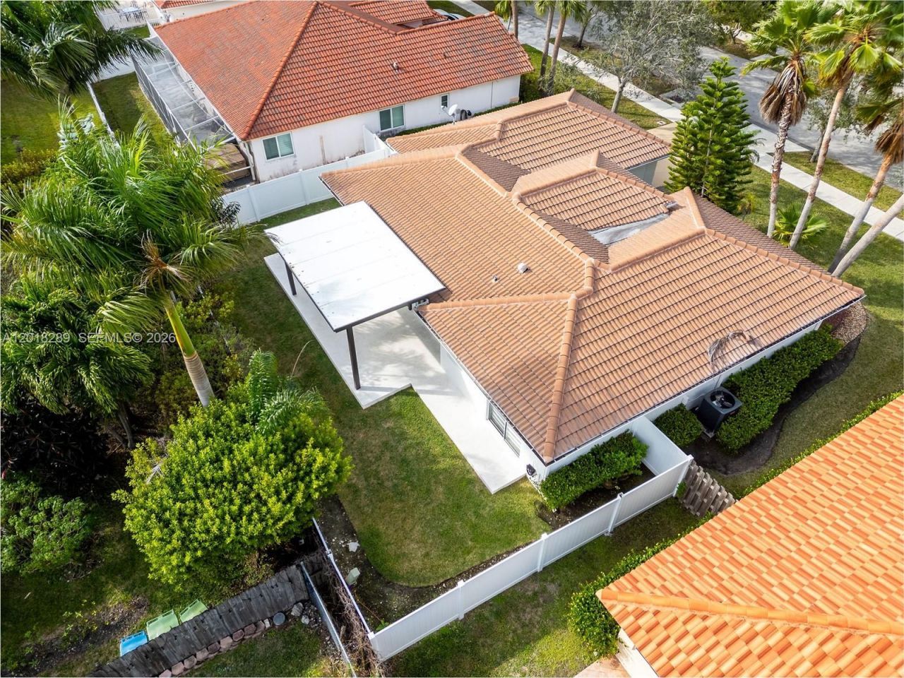 16894 Crestview Ln , Weston, FL 33326 Photo