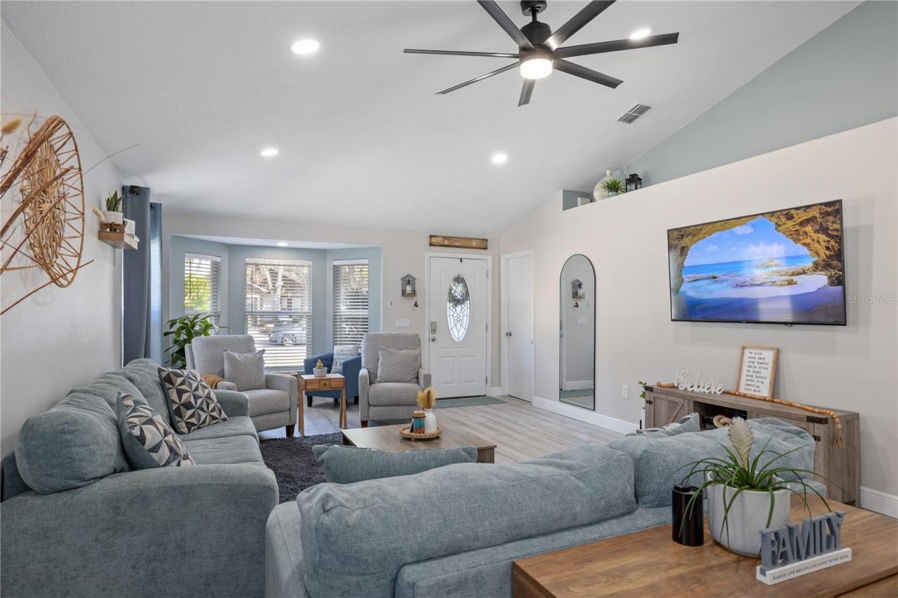 1633 Wekiva Crossing Blvd, Apopka, FL 32703 Photo