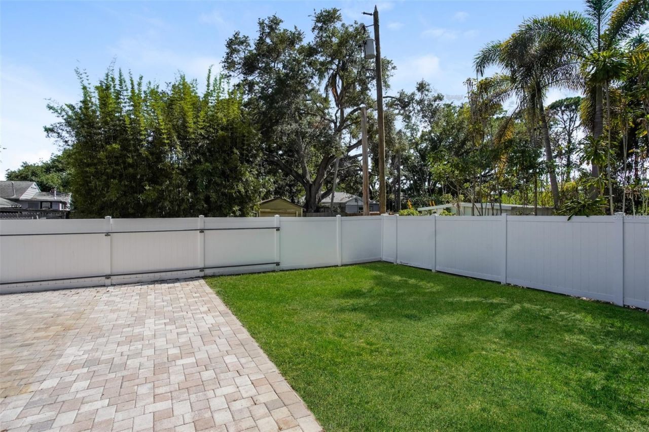 1922 20th Avenue N, Saint Petersburg, FL 33713 Photo