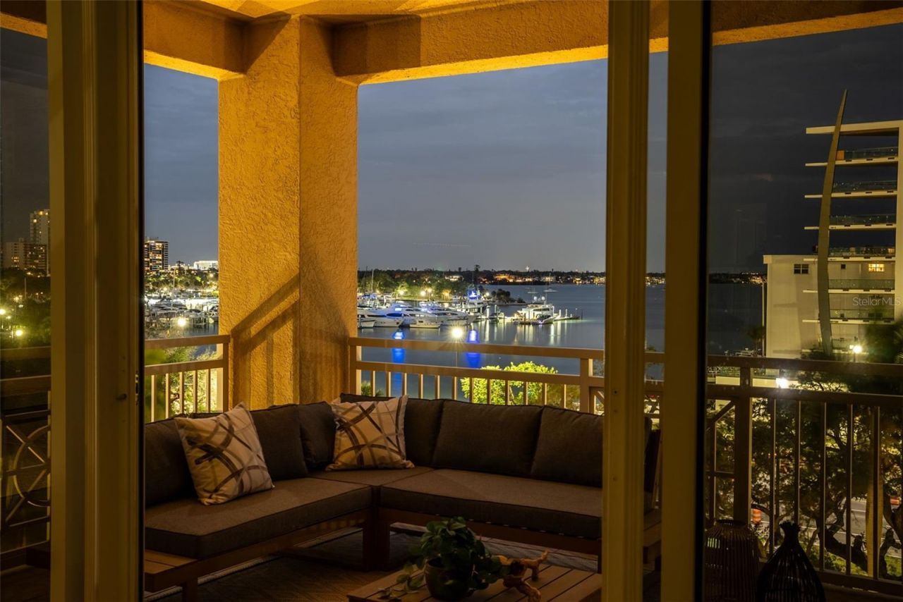 35 Watergate Drive, Unit 502, Sarasota, FL 34236 Photo