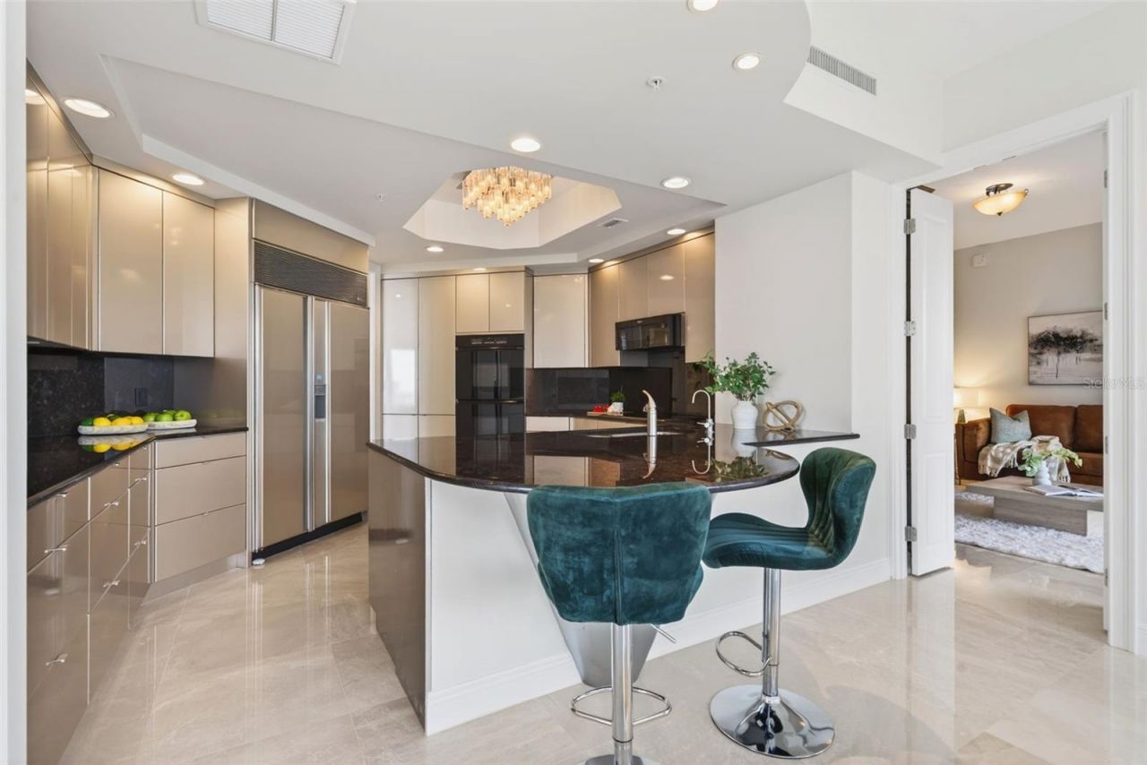 35 Watergate Drive, Unit 502, Sarasota, FL 34236 Photo