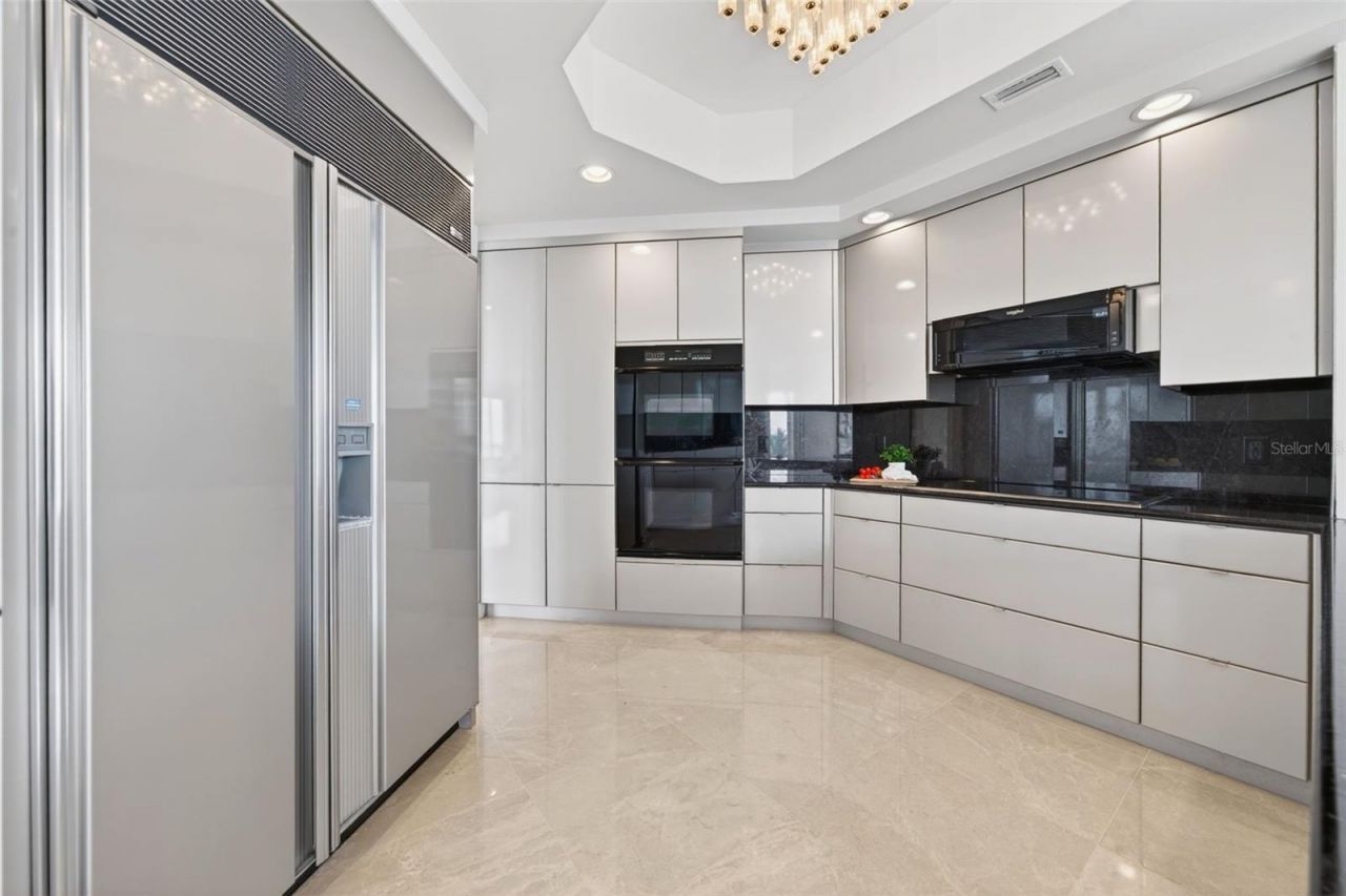 35 Watergate Drive, Unit 502, Sarasota, FL 34236 Photo