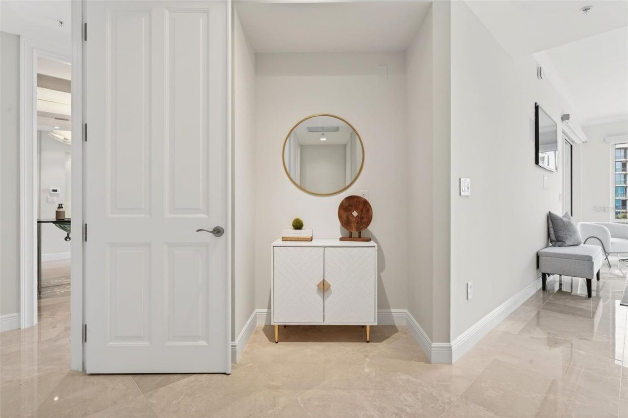 35 Watergate Drive, Unit 502, Sarasota, FL 34236 Photo