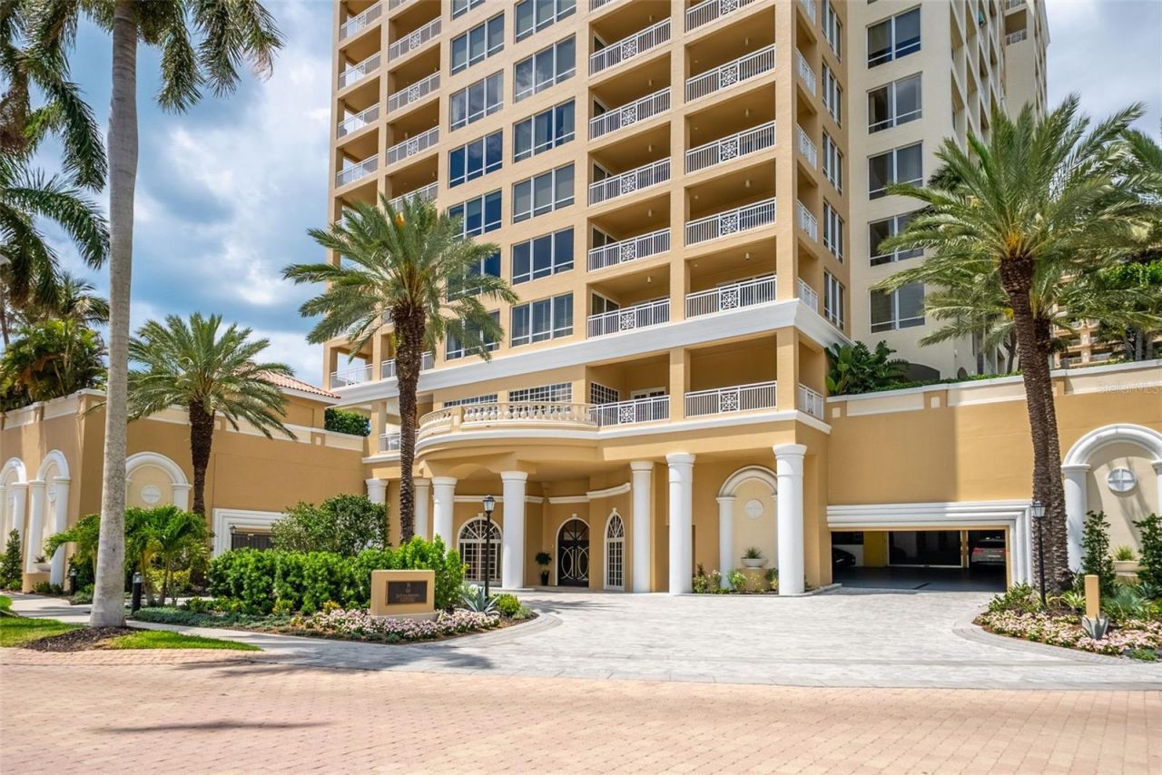 35 Watergate Drive, Unit 502, Sarasota, FL 34236 Photo