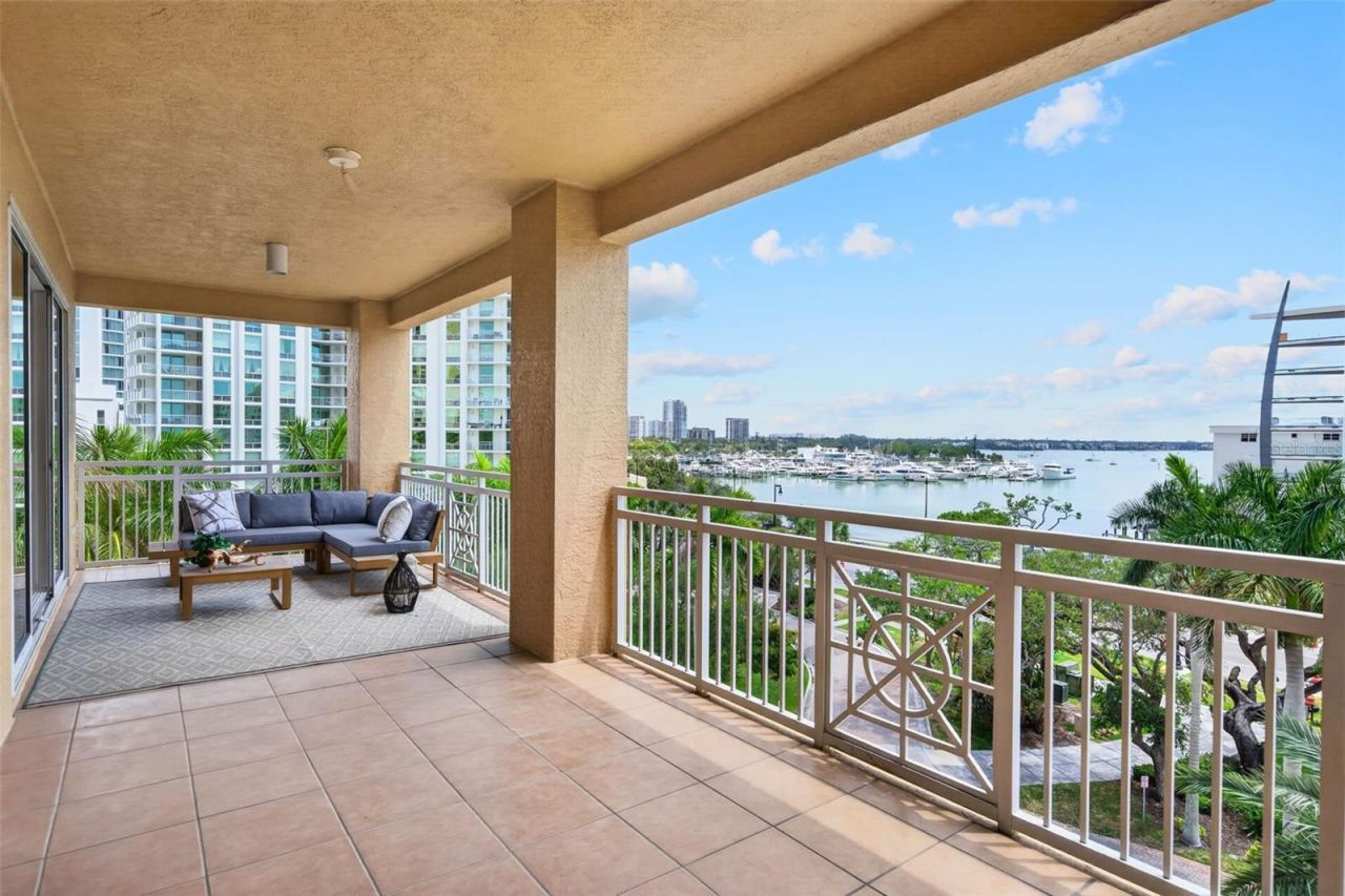 35 Watergate Drive, Unit 502, Sarasota, FL 34236 Photo