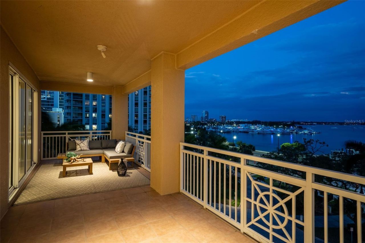 35 Watergate Drive, Unit 502, Sarasota, FL 34236 Photo