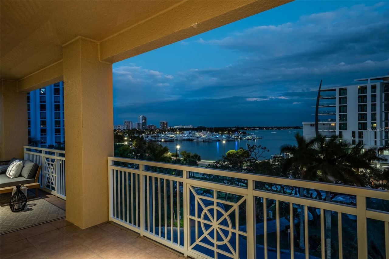 35 Watergate Drive, Unit 502, Sarasota, FL 34236 Photo
