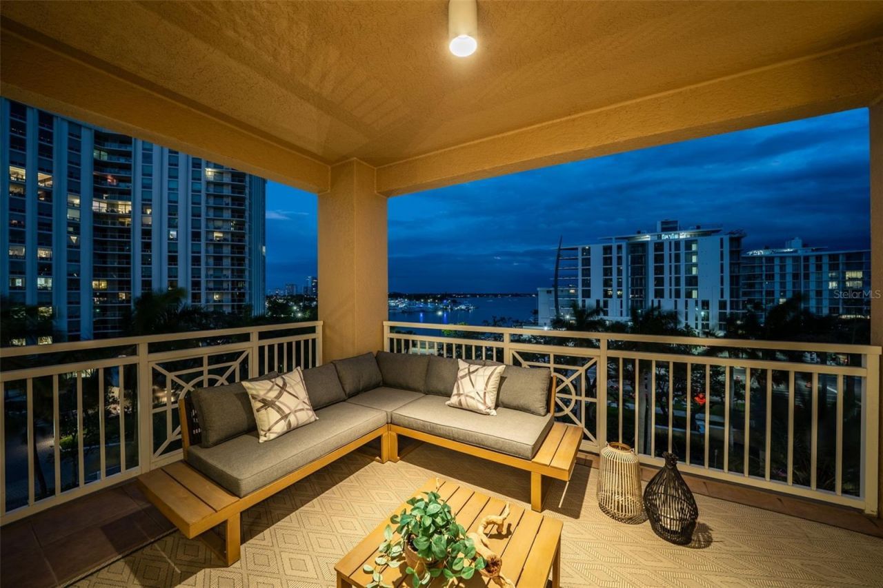 35 Watergate Drive, Unit 502, Sarasota, FL 34236 Photo
