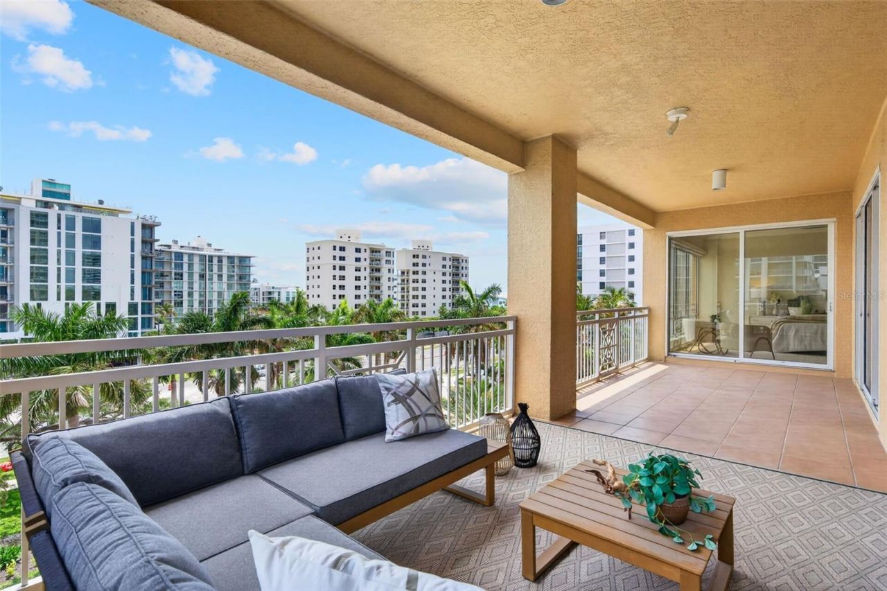 35 Watergate Drive, Unit 502, Sarasota, FL 34236 Photo