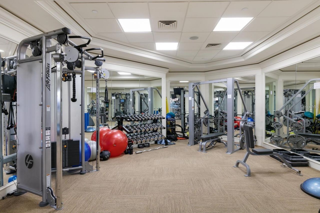 35 Watergate Drive, Unit 502, Sarasota, FL 34236 Photo