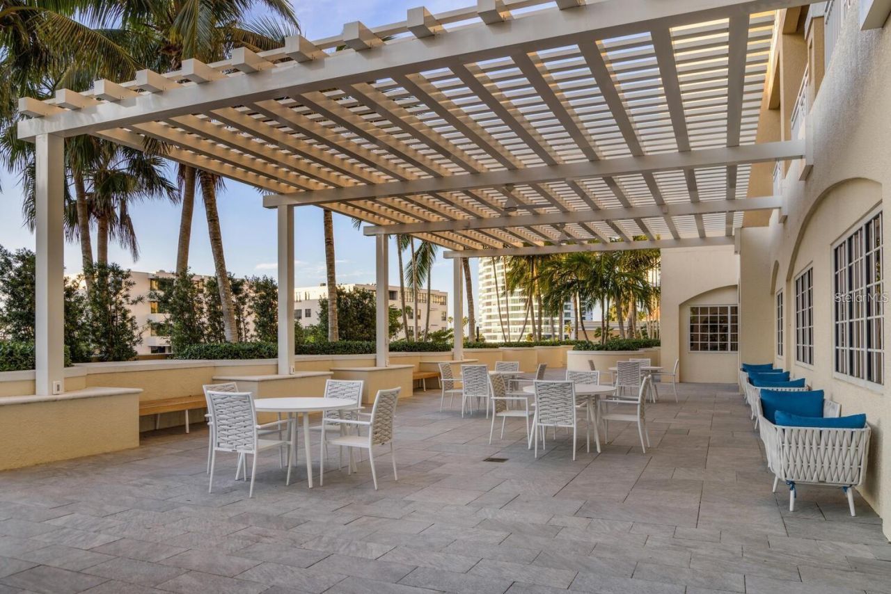 35 Watergate Drive, Unit 502, Sarasota, FL 34236 Photo