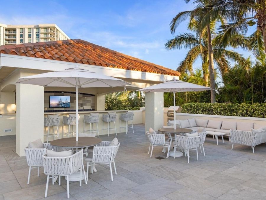 Property Image 100
