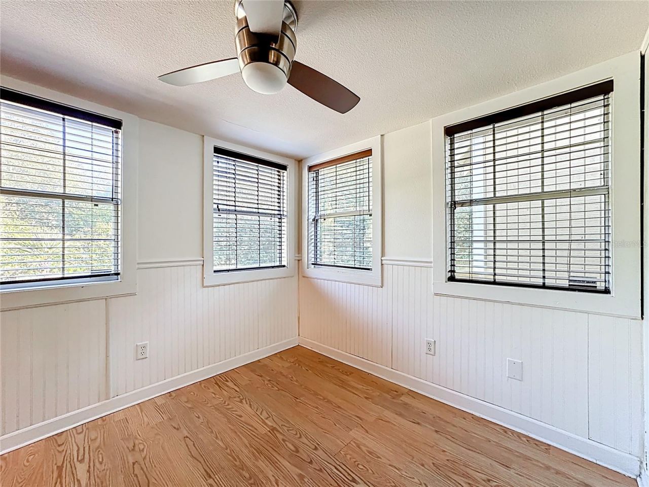1148 N Grandview Street, Mount Dora, FL 32757 Photo