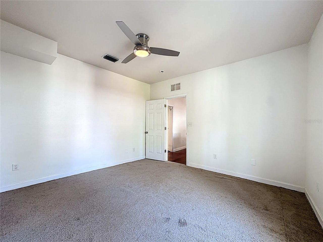 1148 N Grandview Street, Mount Dora, FL 32757 Photo