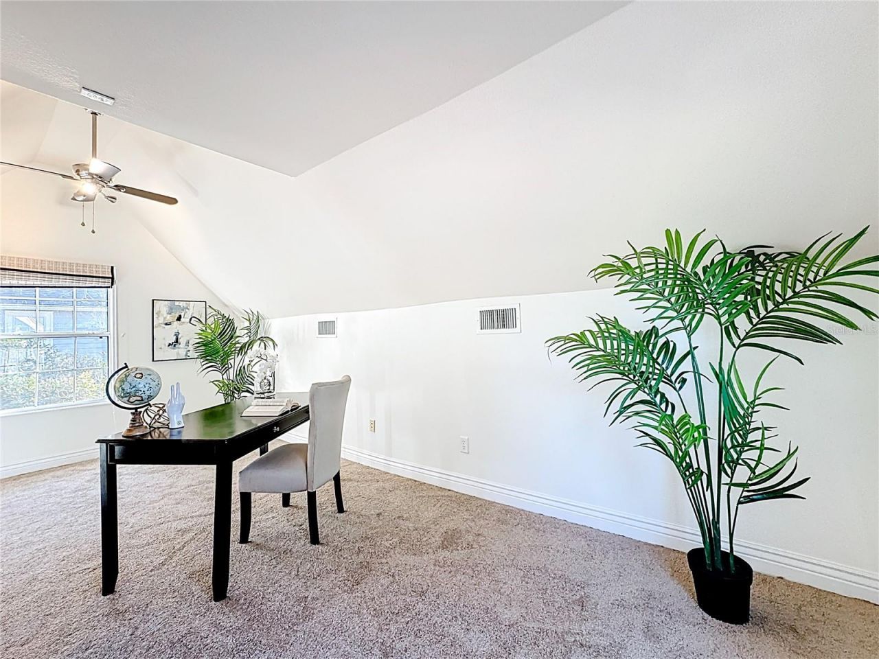 1148 N Grandview Street, Mount Dora, FL 32757 Photo