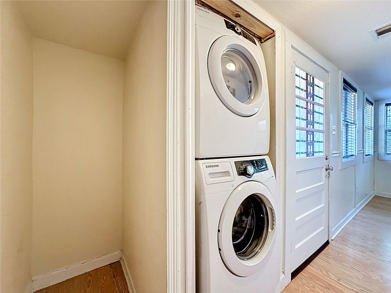 1148 N Grandview Street, Mount Dora, FL 32757 Photo