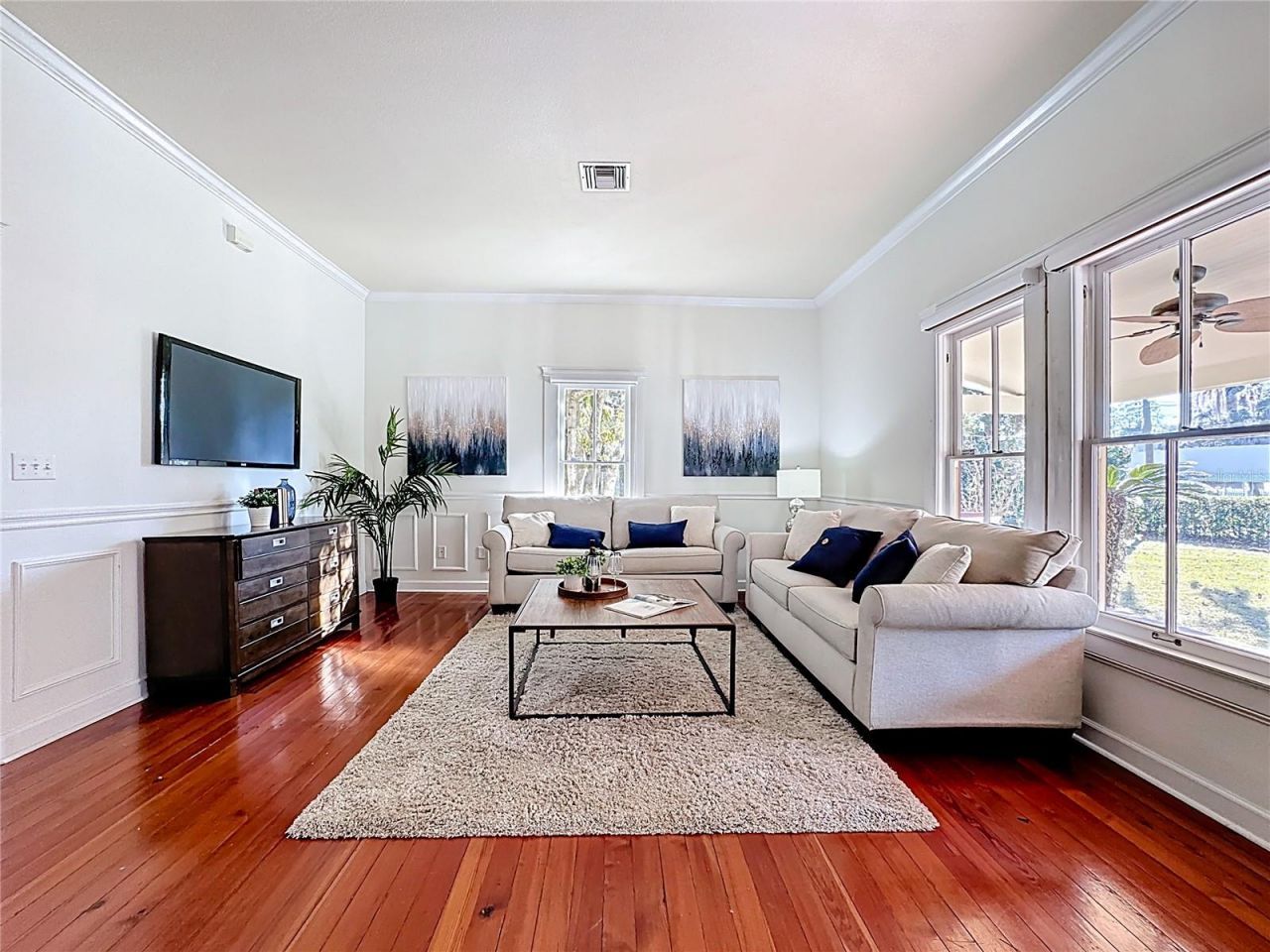 1148 N Grandview Street, Mount Dora, FL 32757 Photo