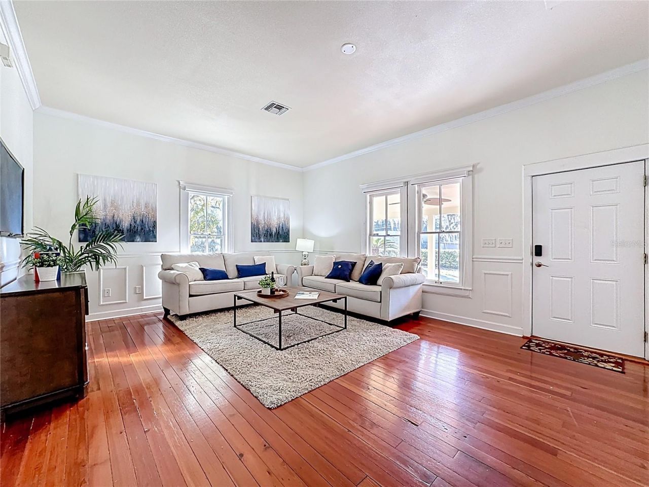 1148 N Grandview Street, Mount Dora, FL 32757 Photo