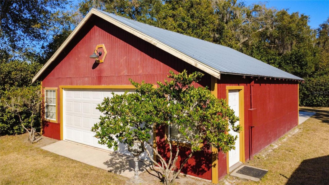1148 N Grandview Street, Mount Dora, FL 32757 Photo