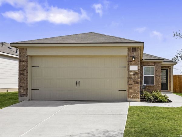 15118 Waterow View, Von Ormy, TX 78073
