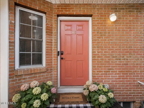 113 Adamecs Way, South Amboy, NJ 08879
