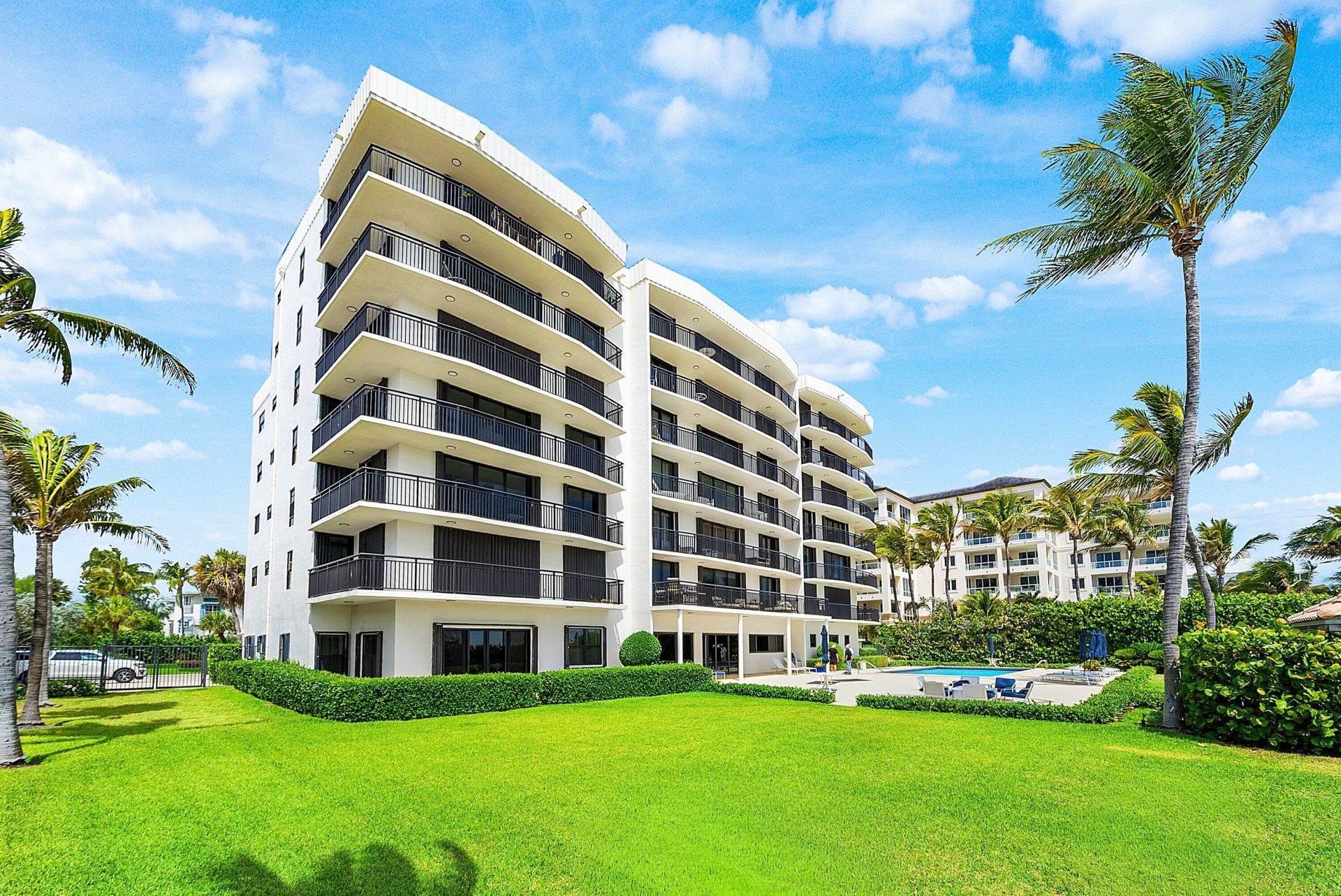 3951 N Ocean Boulevard, Unit 101, Gulf Stream, FL 33483 Photo