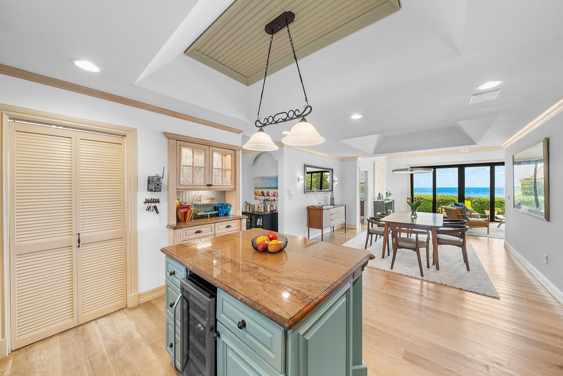3951 N Ocean Boulevard, Unit 101, Gulf Stream, FL 33483 Photo
