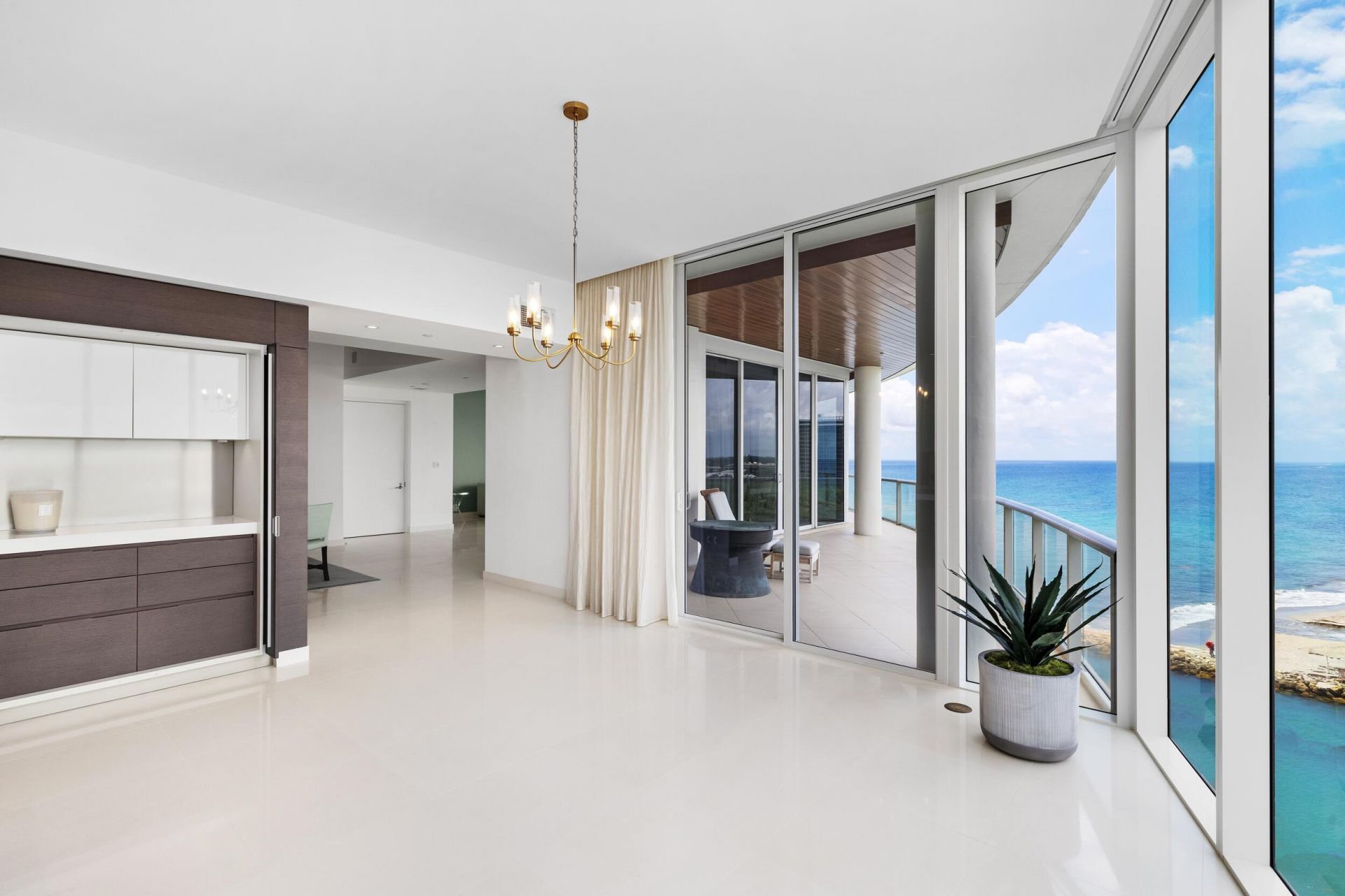 1000 S Ocean Boulevard, Unit 601, Boca Raton, FL 33432 Photo
