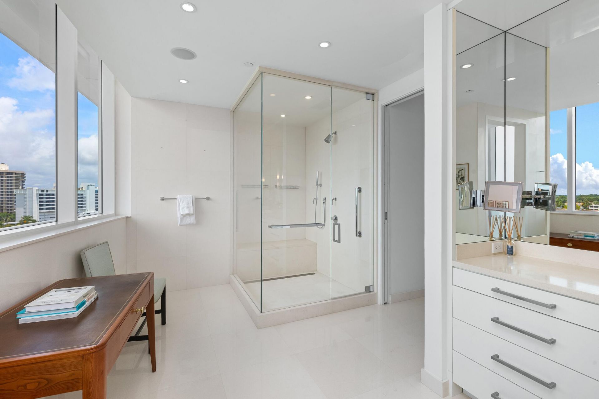 1000 S Ocean Boulevard, Unit 601, Boca Raton, FL 33432 Photo