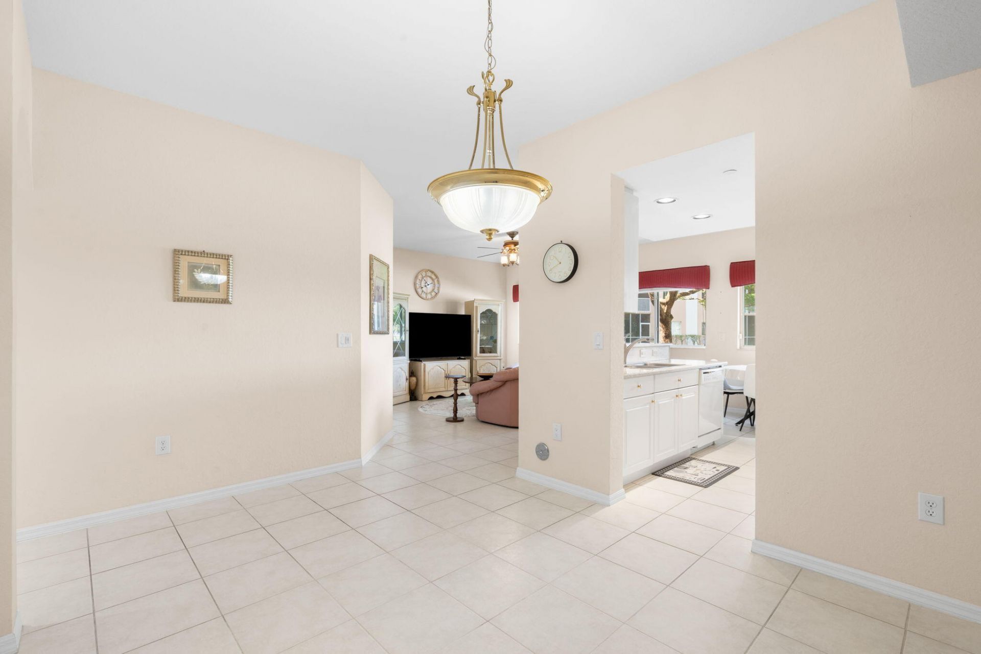 7735 Yardley Drive, Tamarac, FL 33321 Photo