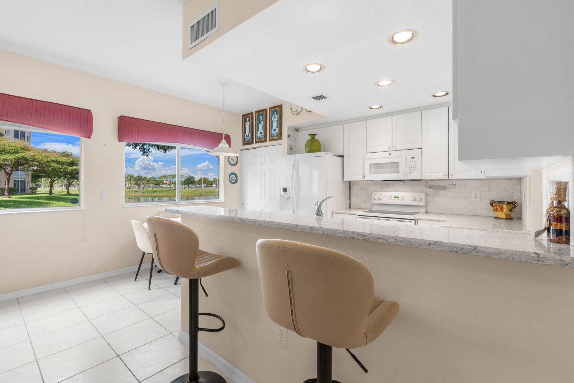7735 Yardley Drive, Tamarac, FL 33321 Photo