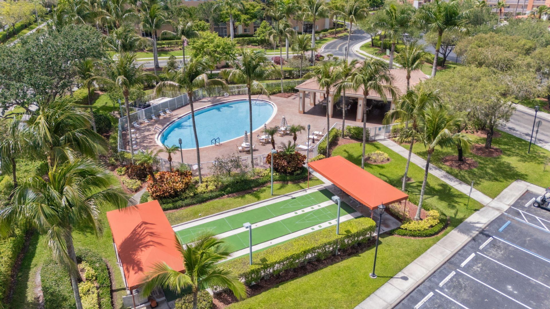 7735 Yardley Drive, Tamarac, FL 33321 Photo