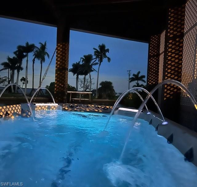 2579 Third St, Matlacha, FL 33993 Photo