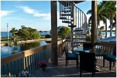 2579 Third St, Matlacha, FL 33993 Photo