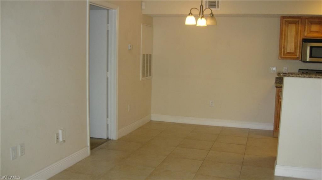 12520 Equestrian Cir, Unit 303, Fort Myers, FL 33907 Photo