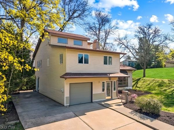 14 Trenton Pl, Newton, NJ 07860
