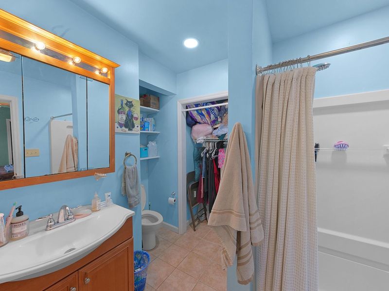 1766 Ferris Road , Columbus, OH 43224 Photo 30