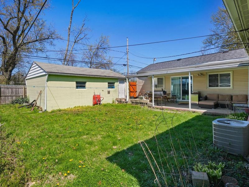 1766 Ferris Road , Columbus, OH 43224 Photo 32