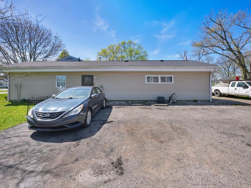 1766 Ferris Road , Columbus, OH 43224 Photo 37