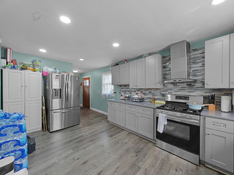 1766 Ferris Road , Columbus, OH 43224 Photo 5