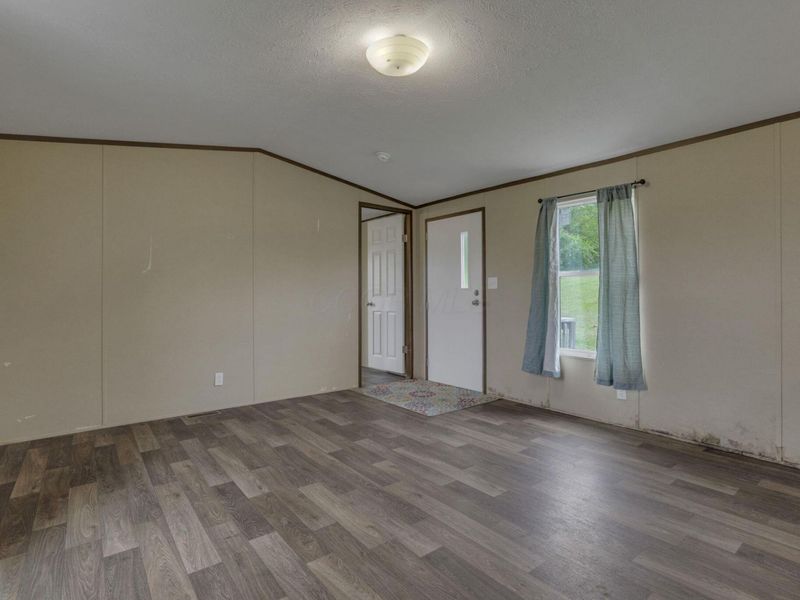 7925 Hunter Road SW, Amanda, OH 43102 Photo 9
