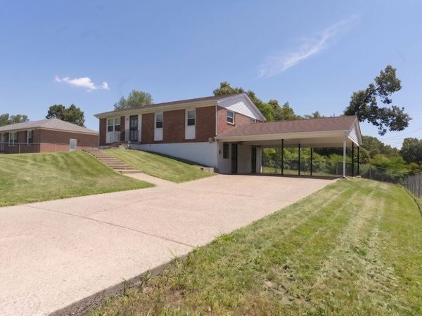 505 Galvin Dr , Clarksville, TN 37042