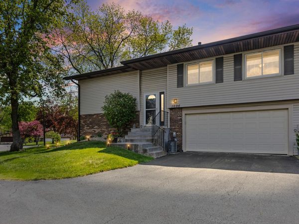 1096 Churchill Place, Shoreview, MN 55126