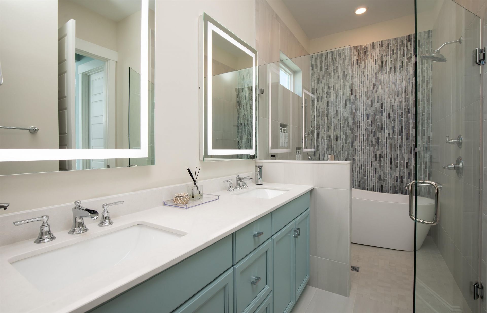 8304 Sandlapper Way Photo 23