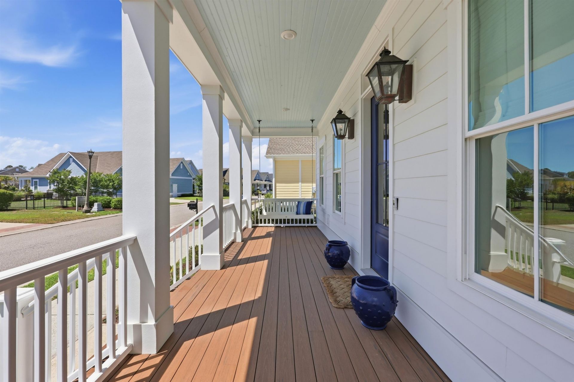 8304 Sandlapper Way Photo 3