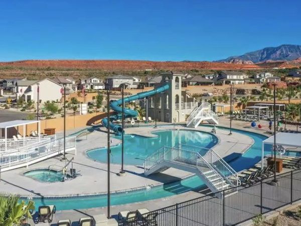 1347 N PASEOS ST , Washington, UT 84780